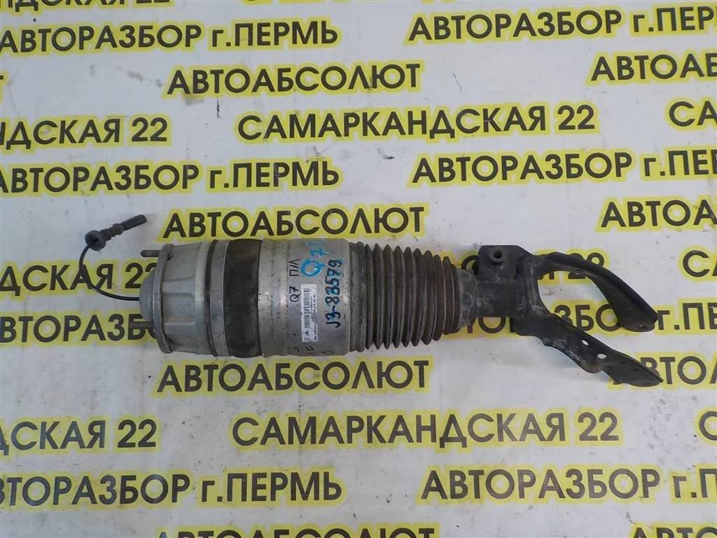 Амортизатор передний левый Audi Q7 4L (2005—2009)