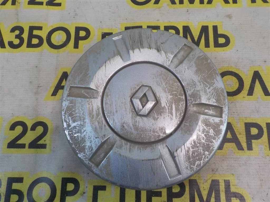 Колпак декоративный Renault Logan I (2004—2009)