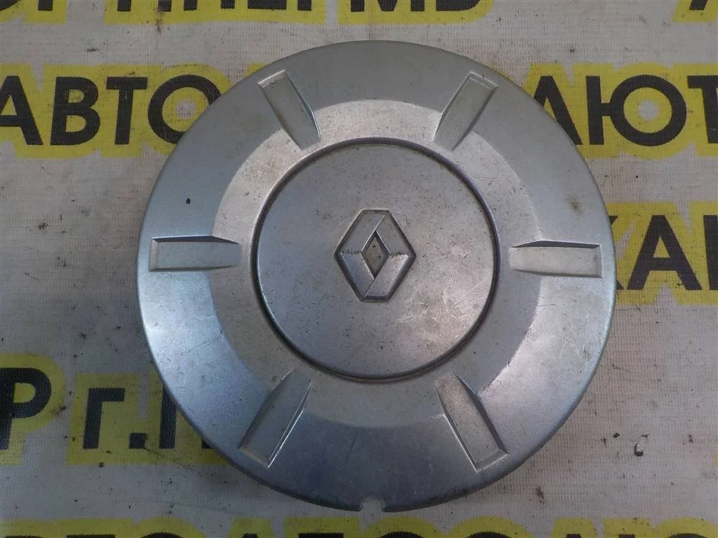 Колпак декоративный Renault Logan I (2004—2009)