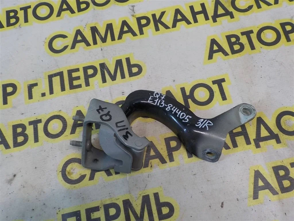 Петля двери багажника Audi Q7 4L (2005—2009)