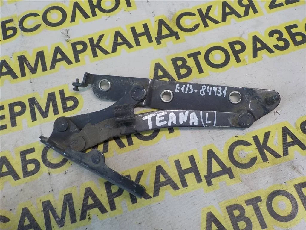 Петля крышки багажника Nissan Teana J32 (2008—2011)