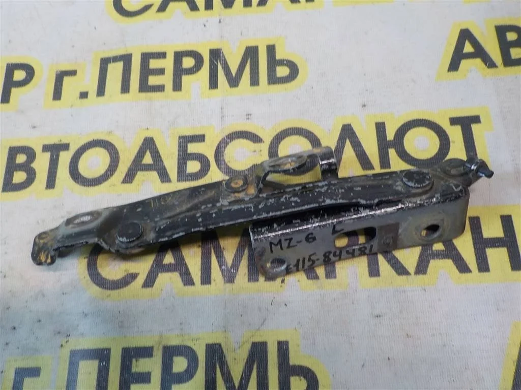 Петля крышки багажника Mazda 6 GH (2007—2009)