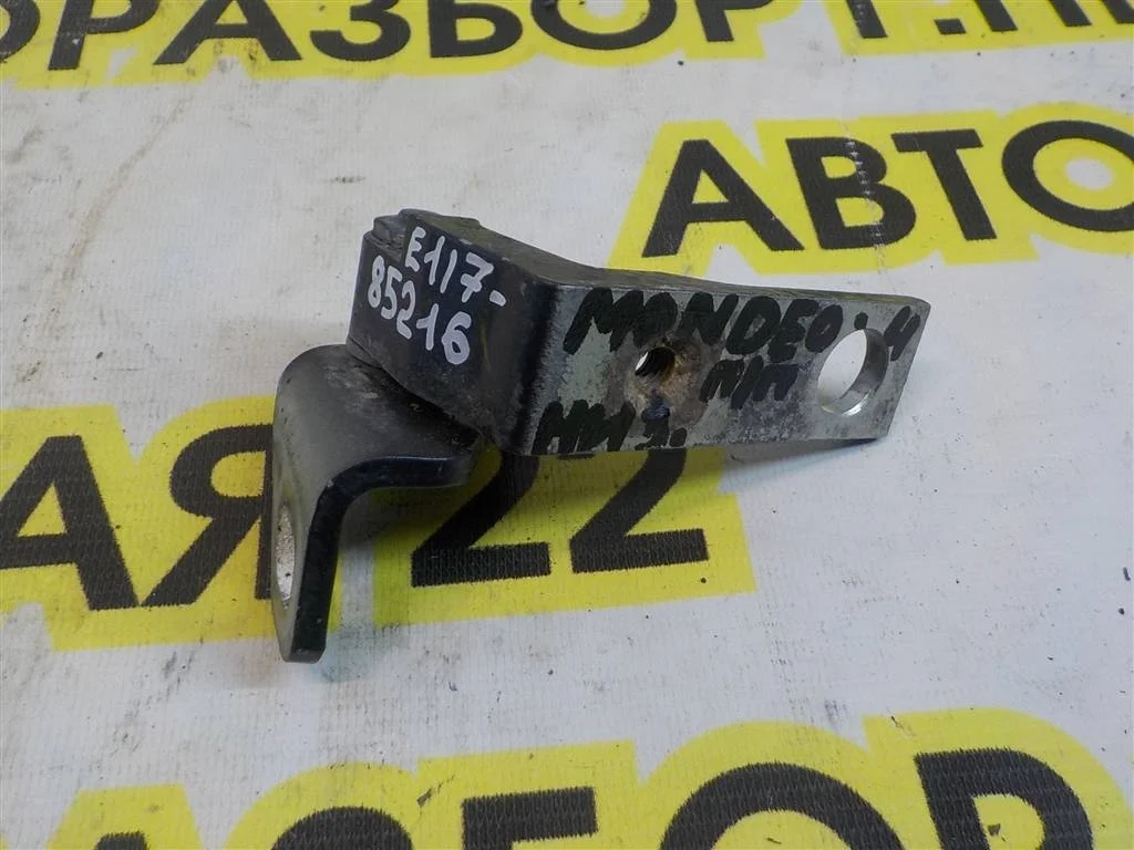 Петля двери Ford Mondeo IV (2006—2010)