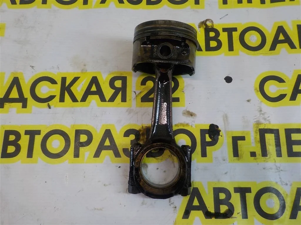 Поршень с шатуном Peugeot 307 3C (2001—2005)