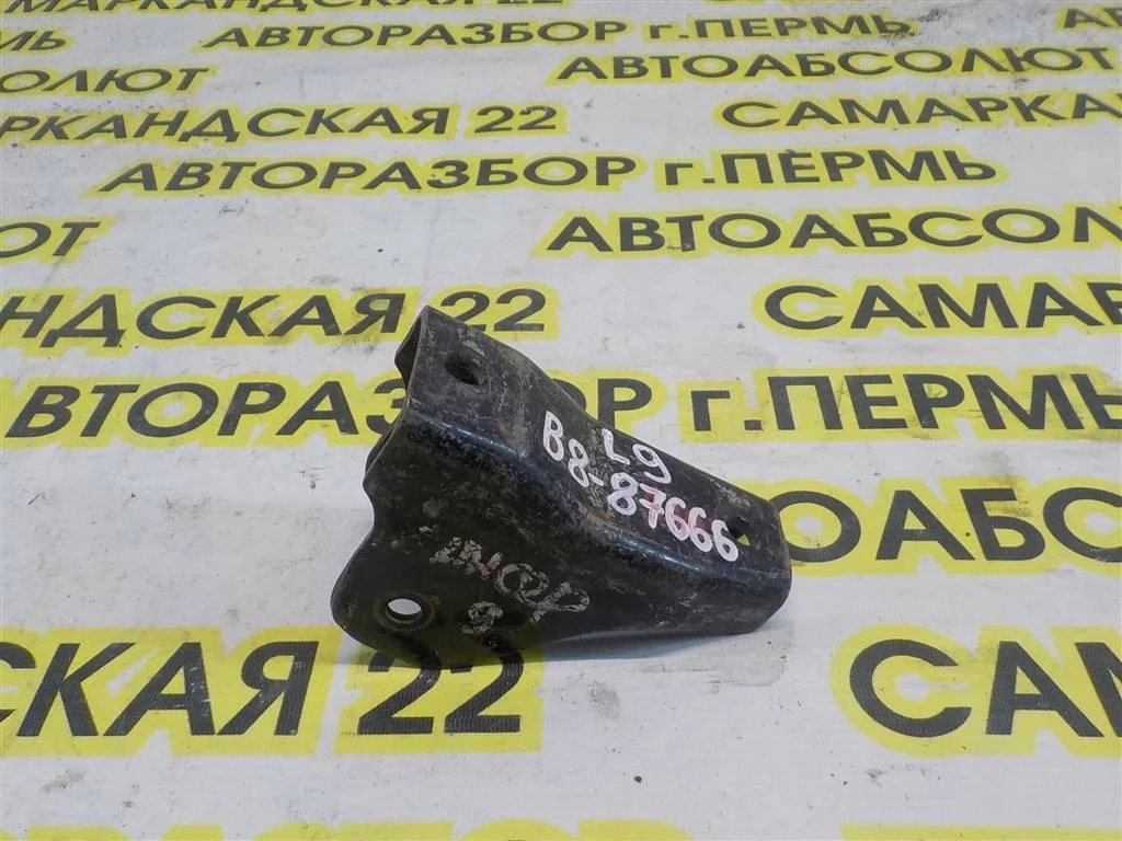 Кронштейн КПП Mitsubishi Lancer IX (2000—2007)