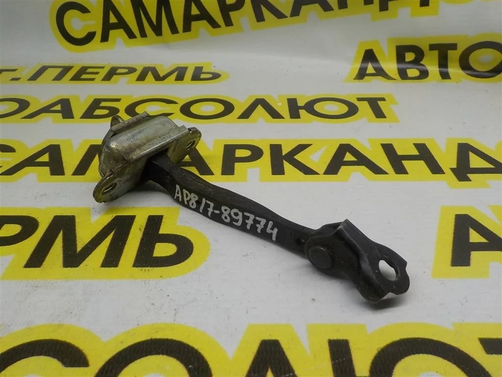 Ограничитель двери Nissan Teana J32 (2008—2011)