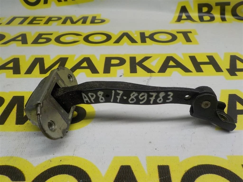 Ограничитель двери Nissan Teana J32 (2008—2011)