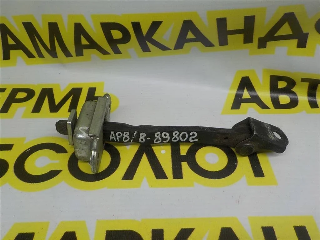 Ограничитель двери Nissan Qashqai I (2006—2010)