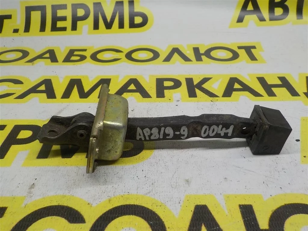 Ограничитель двери Mitsubishi Lancer IX (2000—2007)