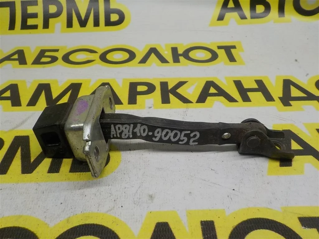 Ограничитель двери Mitsubishi Lancer X (2007—2010)