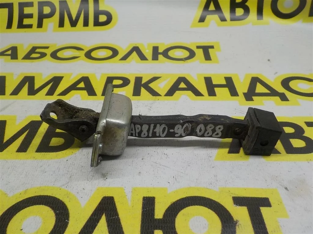 Ограничитель двери Mitsubishi Lancer IX (2000—2007)