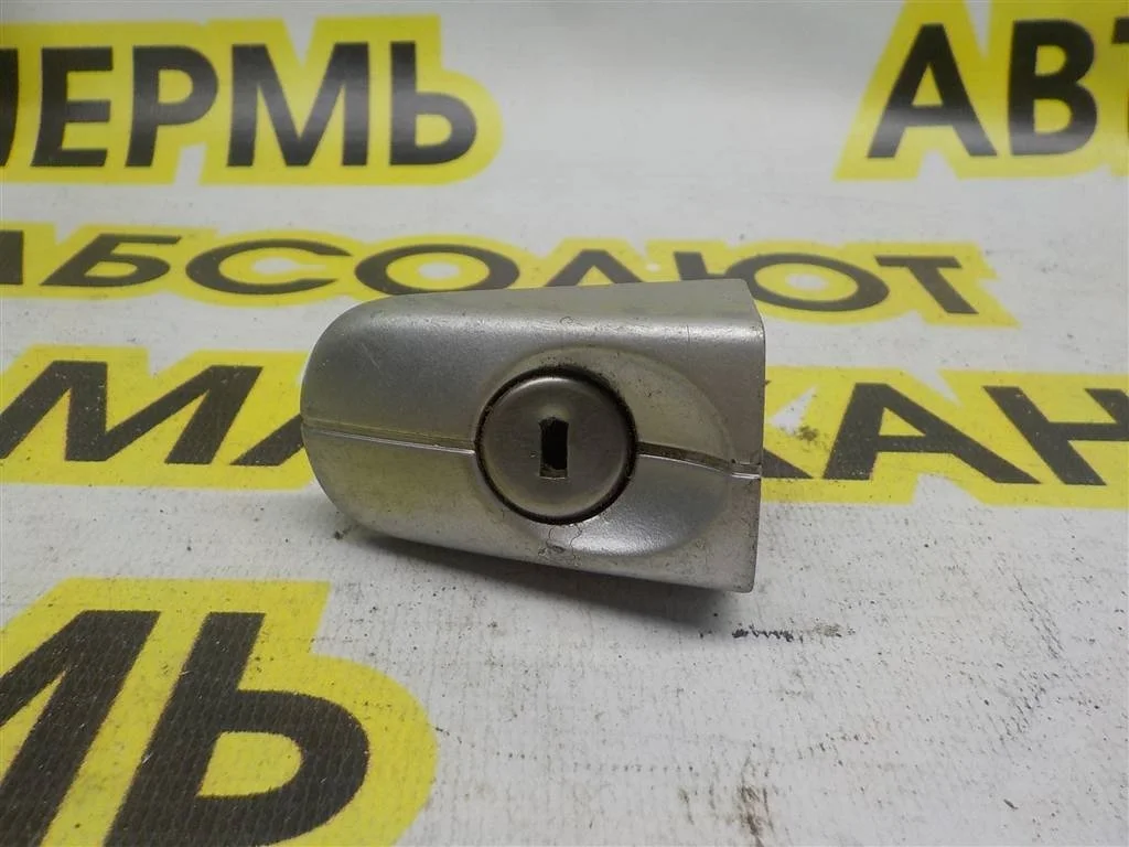 Вставка замка двери Ford Focus II (2005—2008)