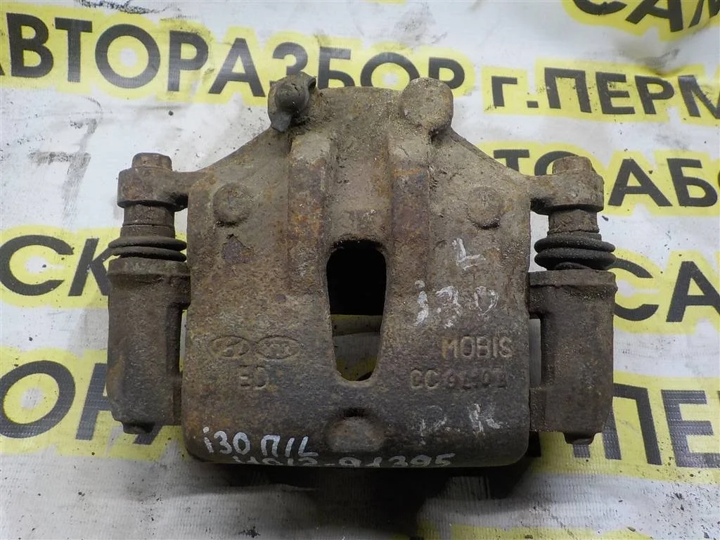 Суппорт передний левый Hyundai i30 I (2007—2010)