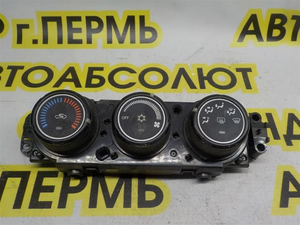 Блок управления печкой Mitsubishi Lancer X (2007—2010)