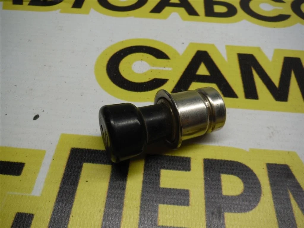 Прикуриватель Mazda 3 BK (2003—2006)