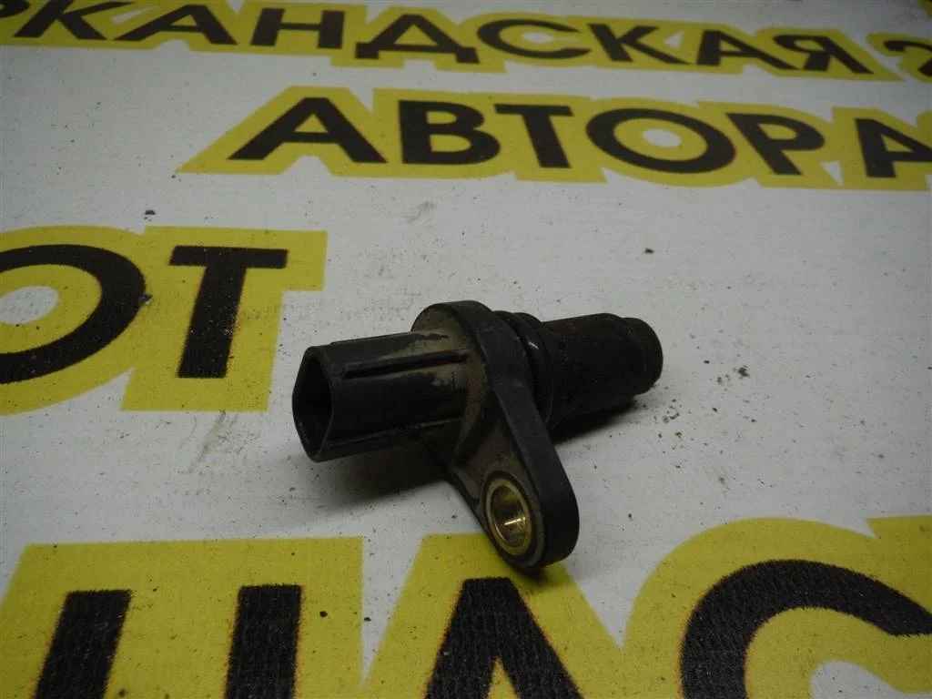 Датчик положения распредвала Toyota Corolla X (2006—2010)