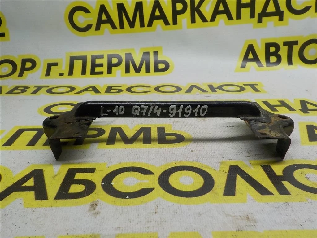 Крепление аккумулятора Mitsubishi Lancer X (2007—2010)