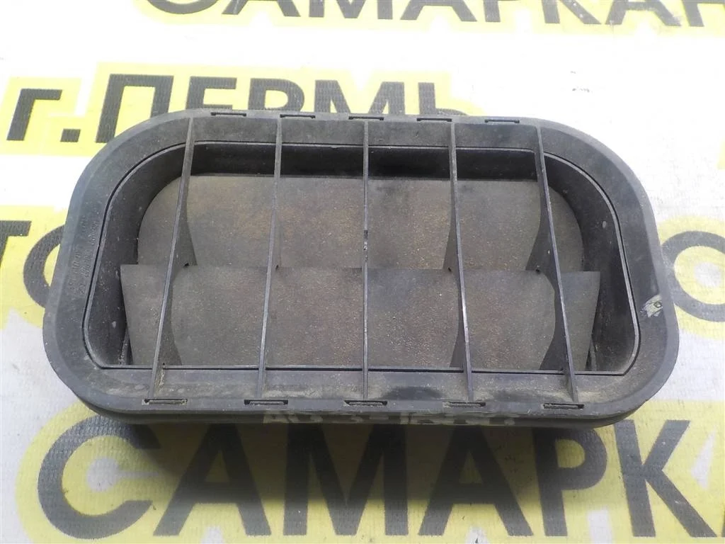 Решетка вентиляционная Skoda Superb II (2008—2013)