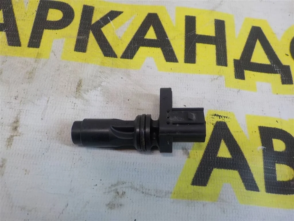 Датчик положения коленвала Honda Civic VIII (2005—2009)