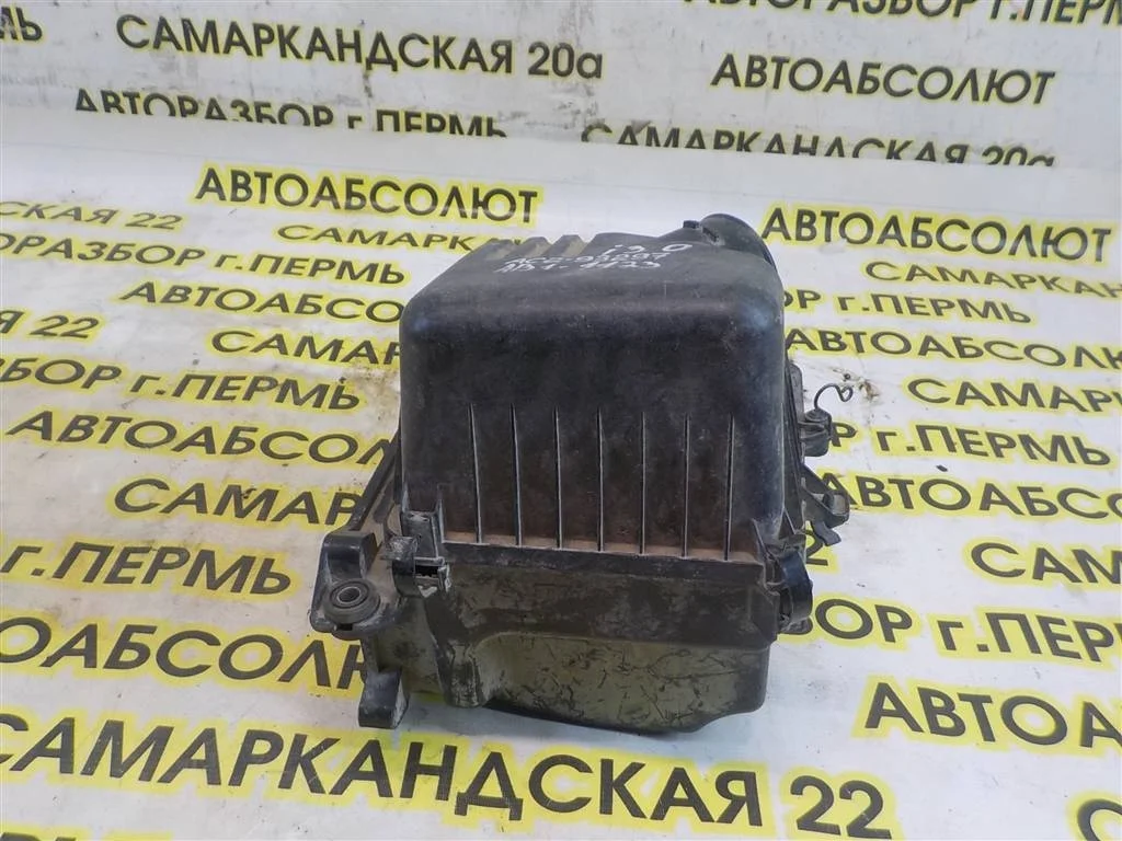 Корпус воздушного фильтра Hyundai i30 I (2007—2010)