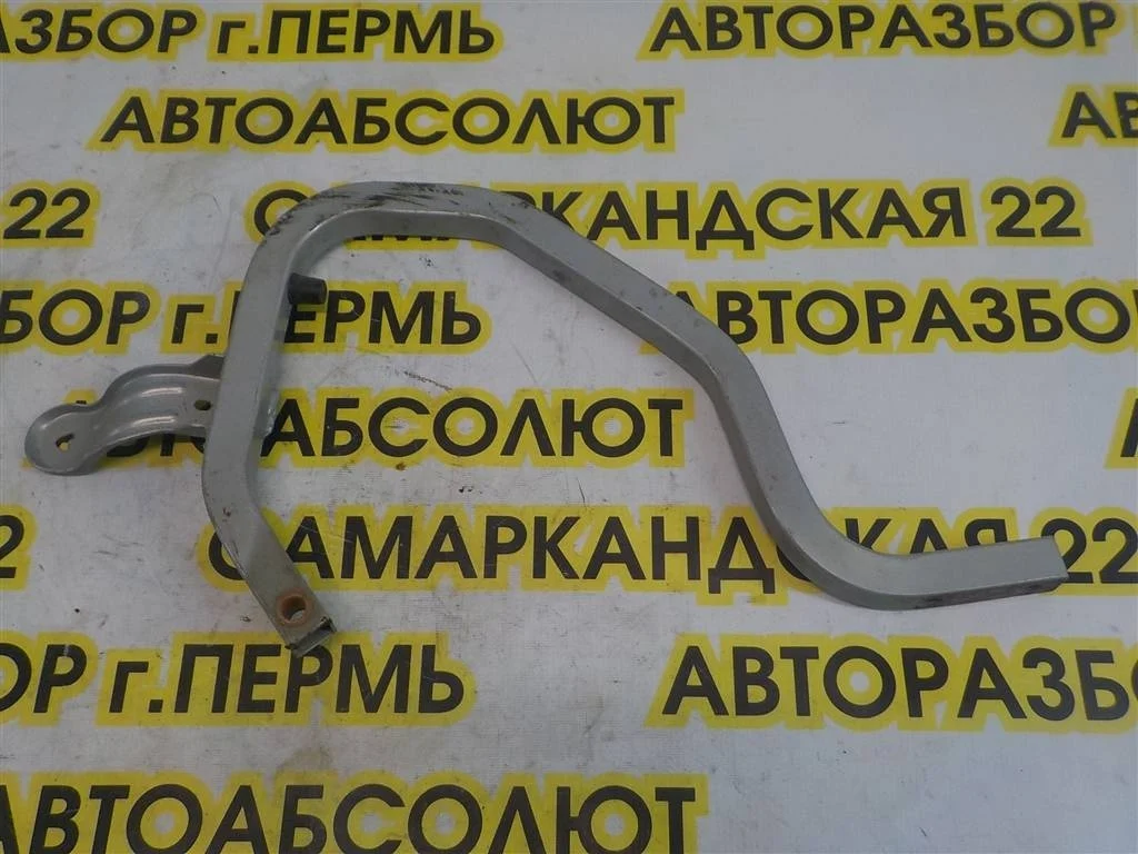 Петля крышки багажника Renault Logan I (2004—2009)