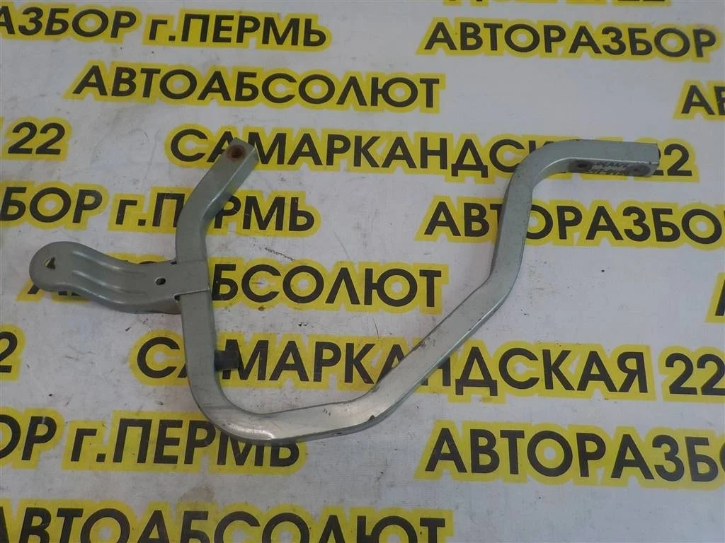 Петля крышки багажника Renault Logan I (2004—2009)