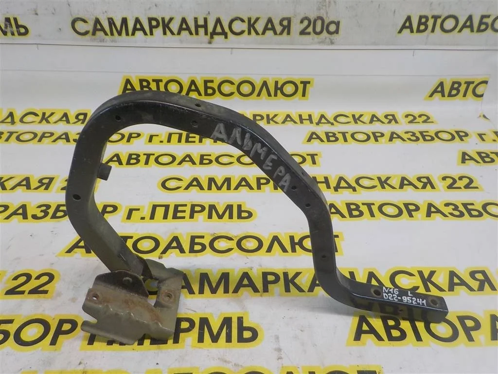 Петля крышки багажника Nissan Almera N16 (2000—2003)