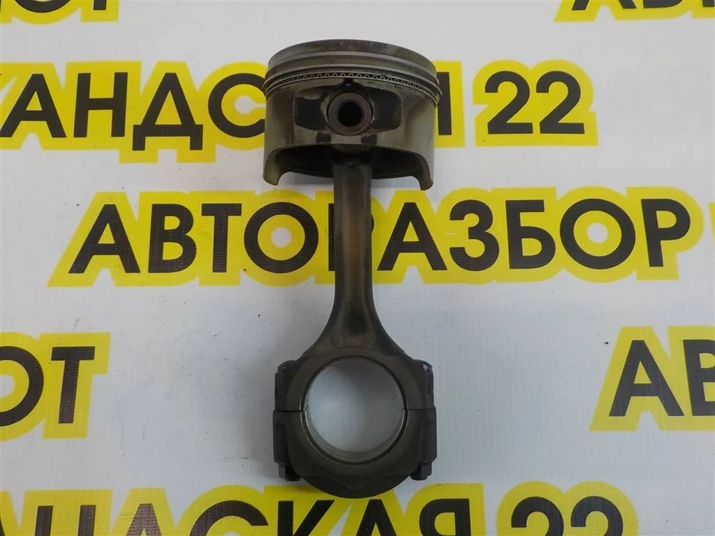 Поршень с шатуном Renault Logan I (2004—2009)