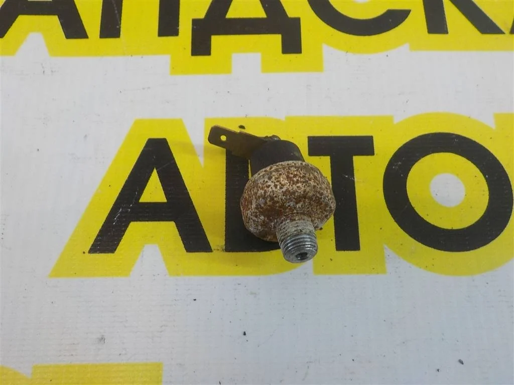 Датчик давления масла Mitsubishi Lancer IX (2000—2007)