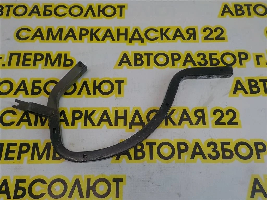 Петля крышки багажника Toyota Corolla X (2006—2010)