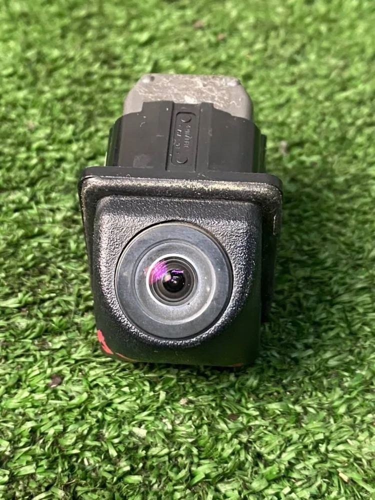 Камера заднего вида BMW F30
