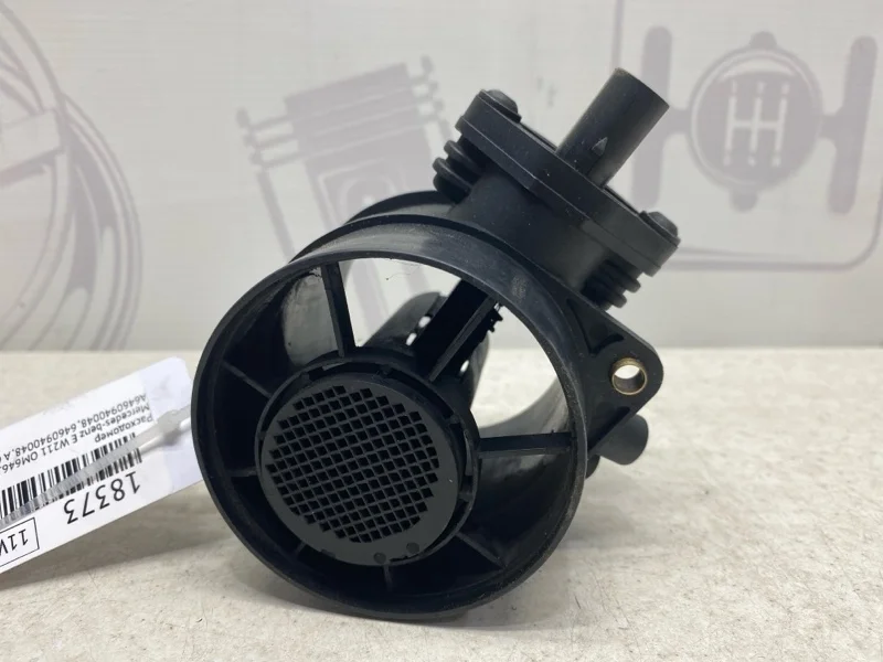 Расходомер Mercedes-benz 2002 W211