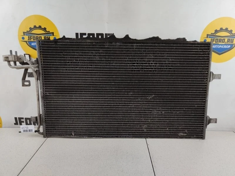 Радиатор кондиционера Volvo V50 2010 MW76