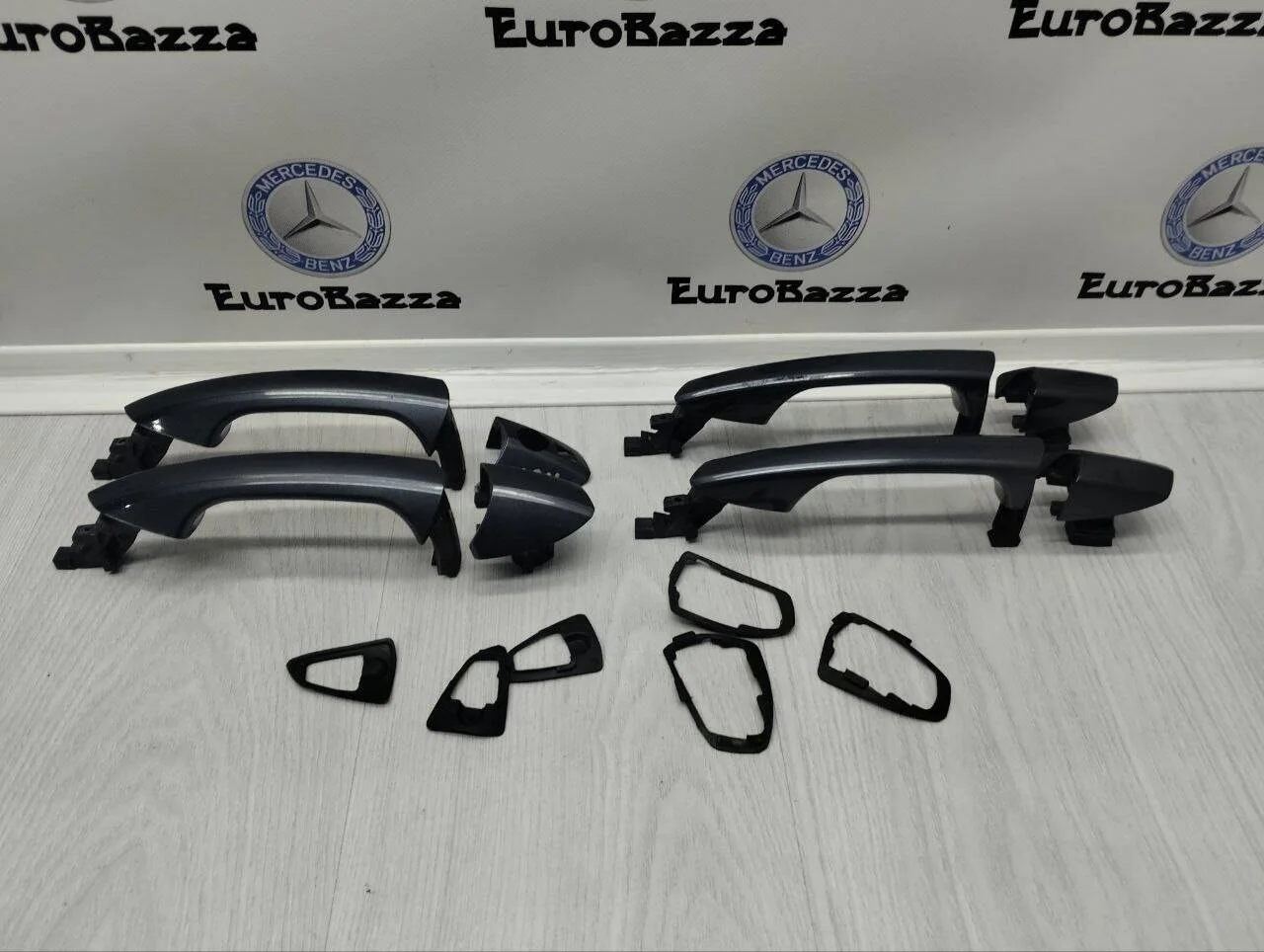 Ручка двери Mercedes W212