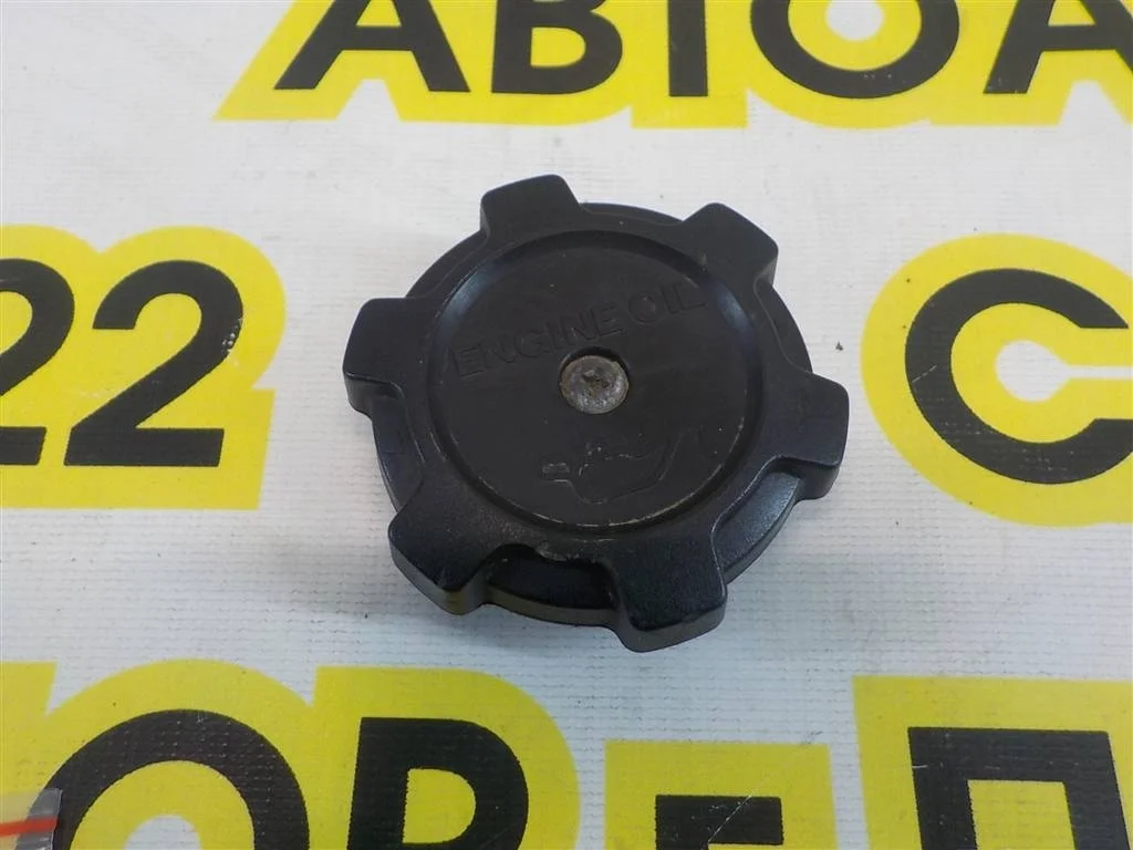 Крышка маслозаливной горловины Mitsubishi Grandis I (2003—2011)