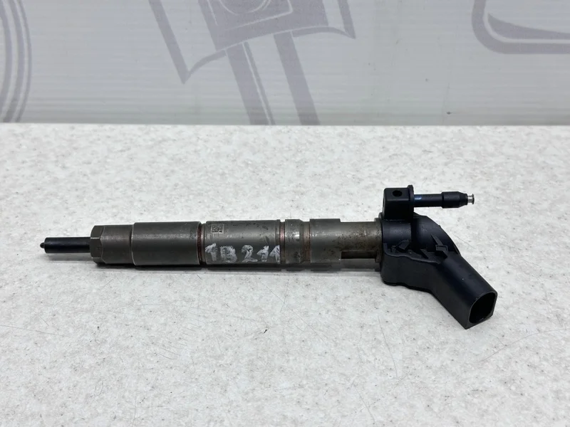 Топливная форсунка Mercedes-benz W211