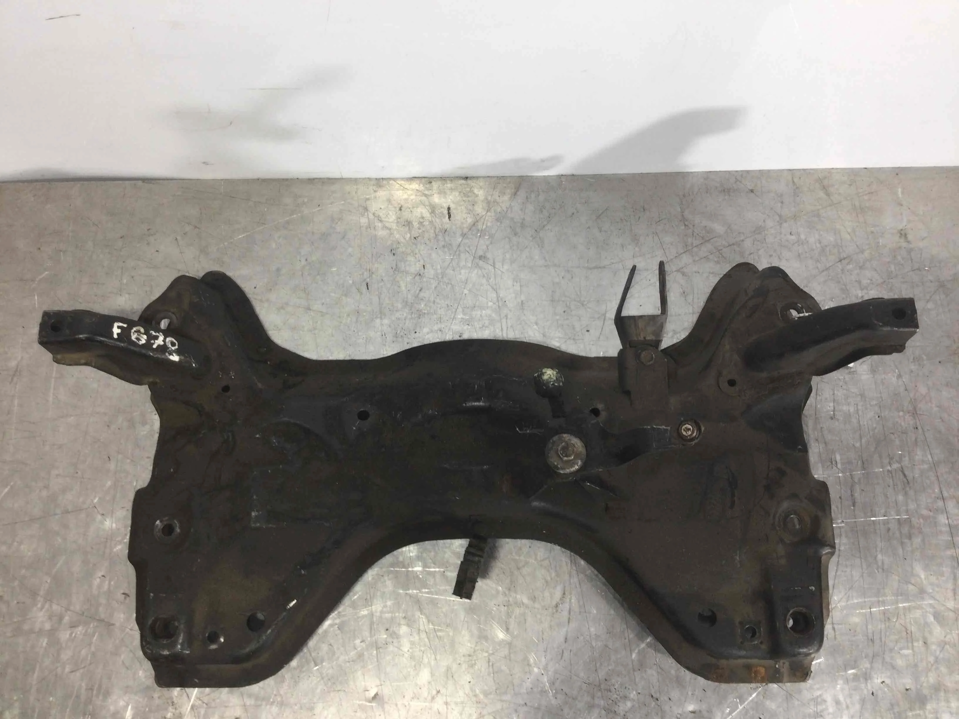 Балка подвески передняя (подрамник) Peugeot 206 1 поколение (1998-2003) бензин 1.4 i Механика Х/б