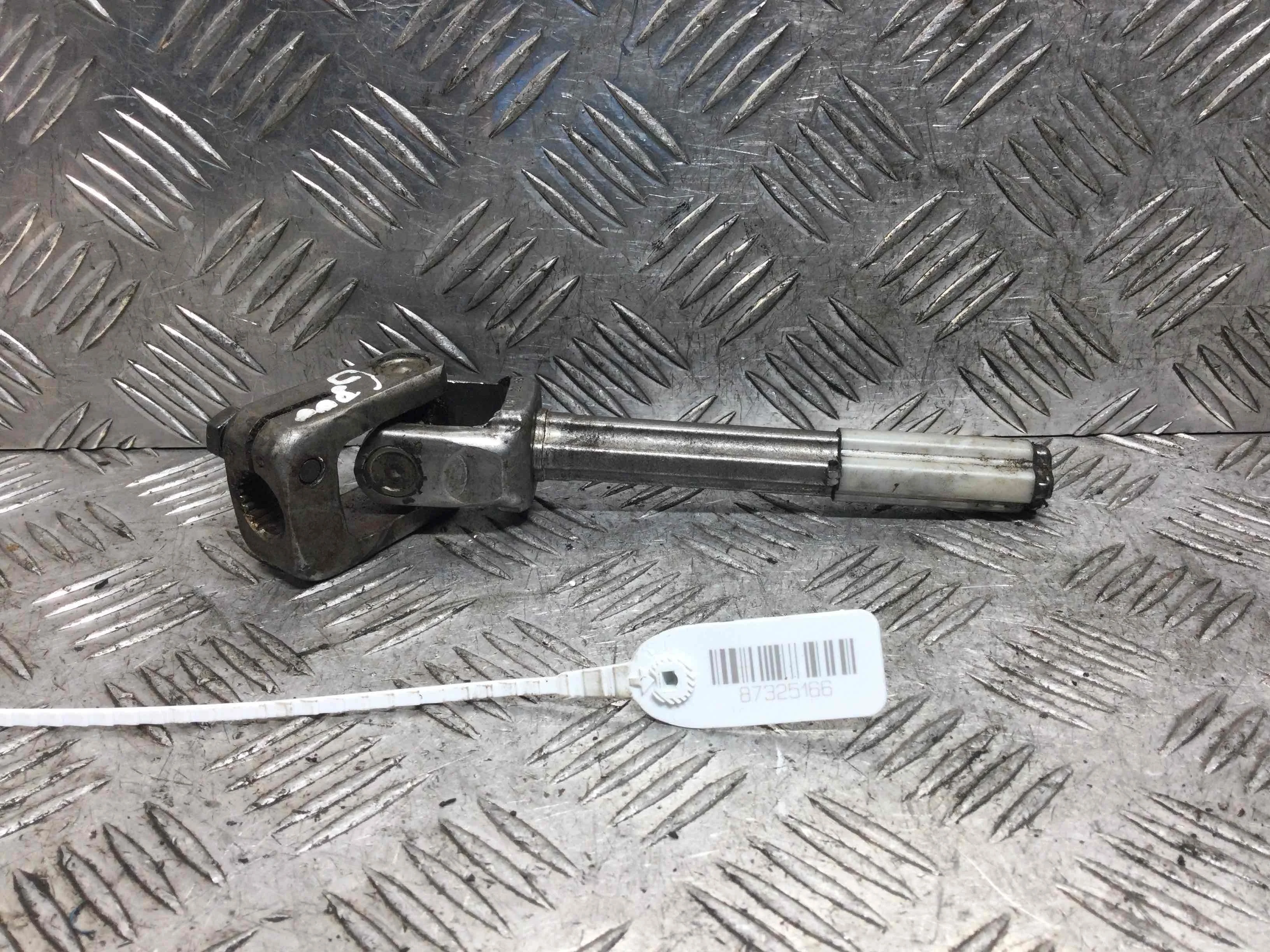 Рулевой карданчик Audi A3 8L (1996-2000) бензин 1.6 i Механика Х/б