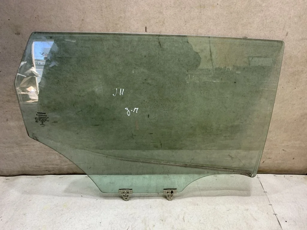 Стекло задней правой двери Nissan Qashqai J11