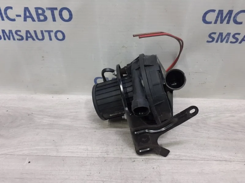 Насос воздушный Audi A7 2013 079959231 C7 3.0 CGW