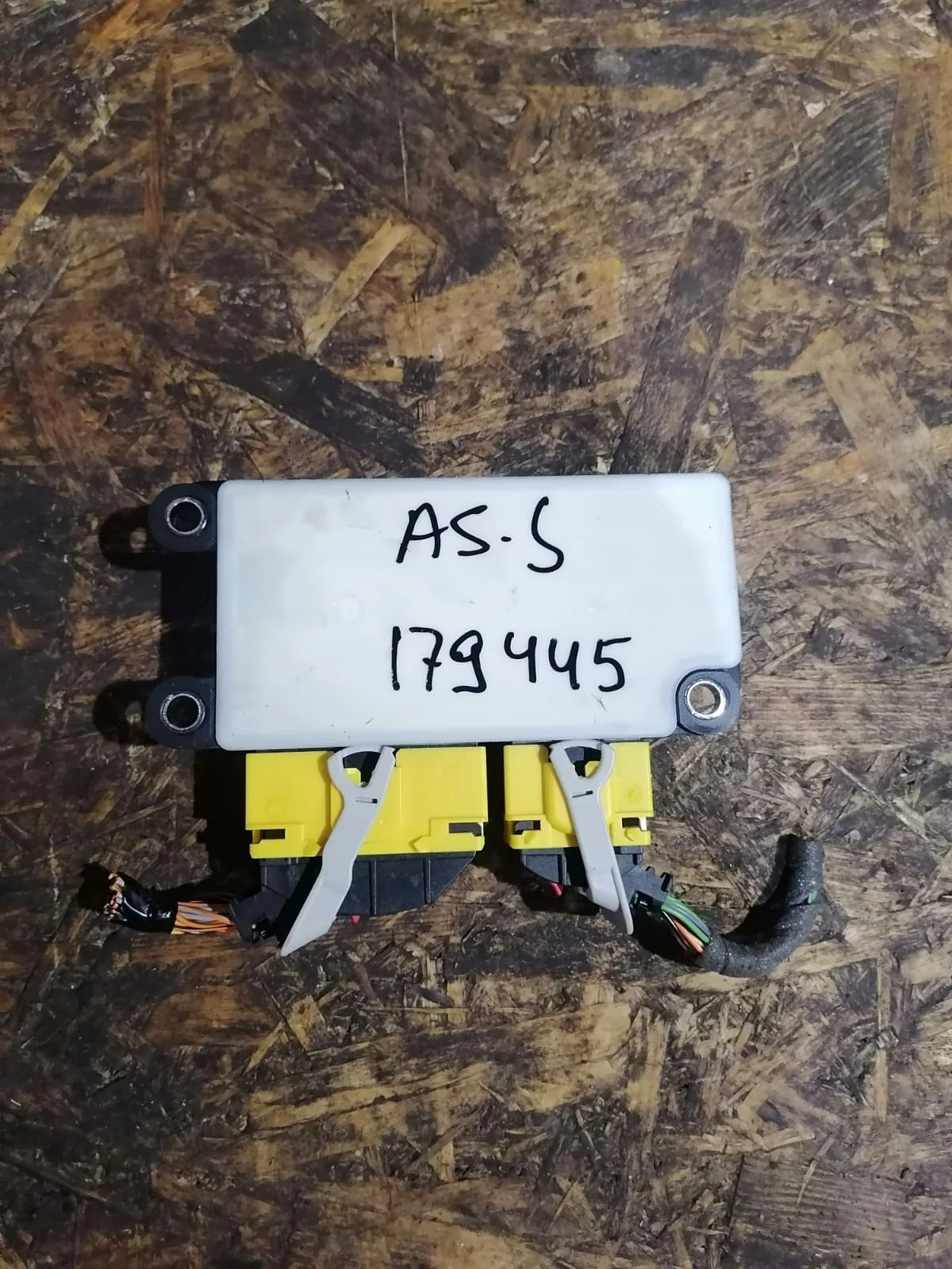 Блок управления подушками безопасности AIR BAG OPEL ASTRA J 2010- б/у ASTRA J(2009-2017)