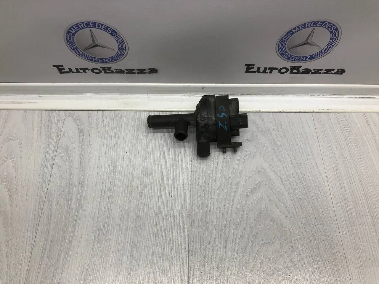 Дополнительная помпа Mercedes W221