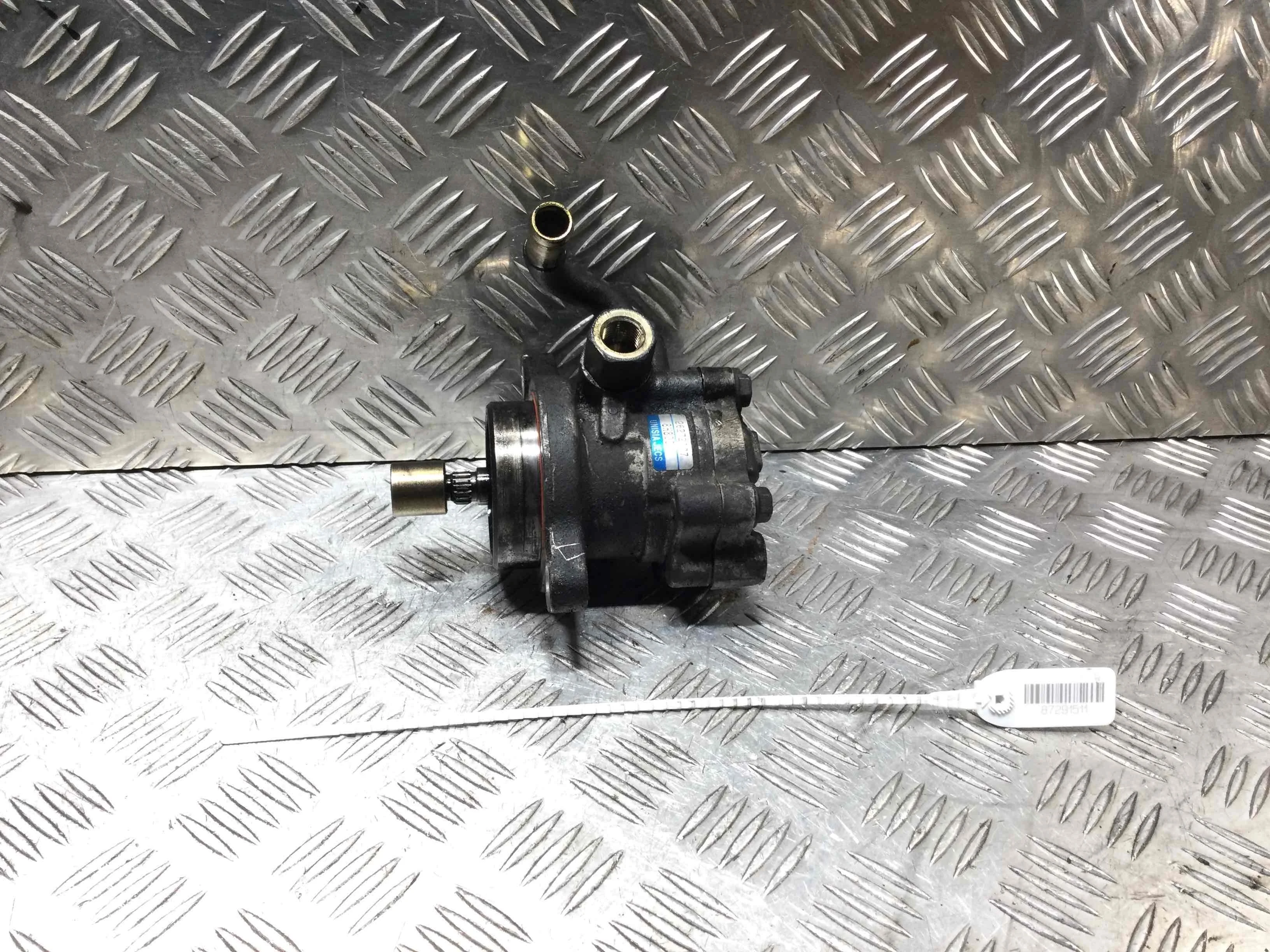 Насос гидроусилителя руля Nissan X-Trail T30 (2001-2004) дизель 2.2 TD Механика Кроссовер