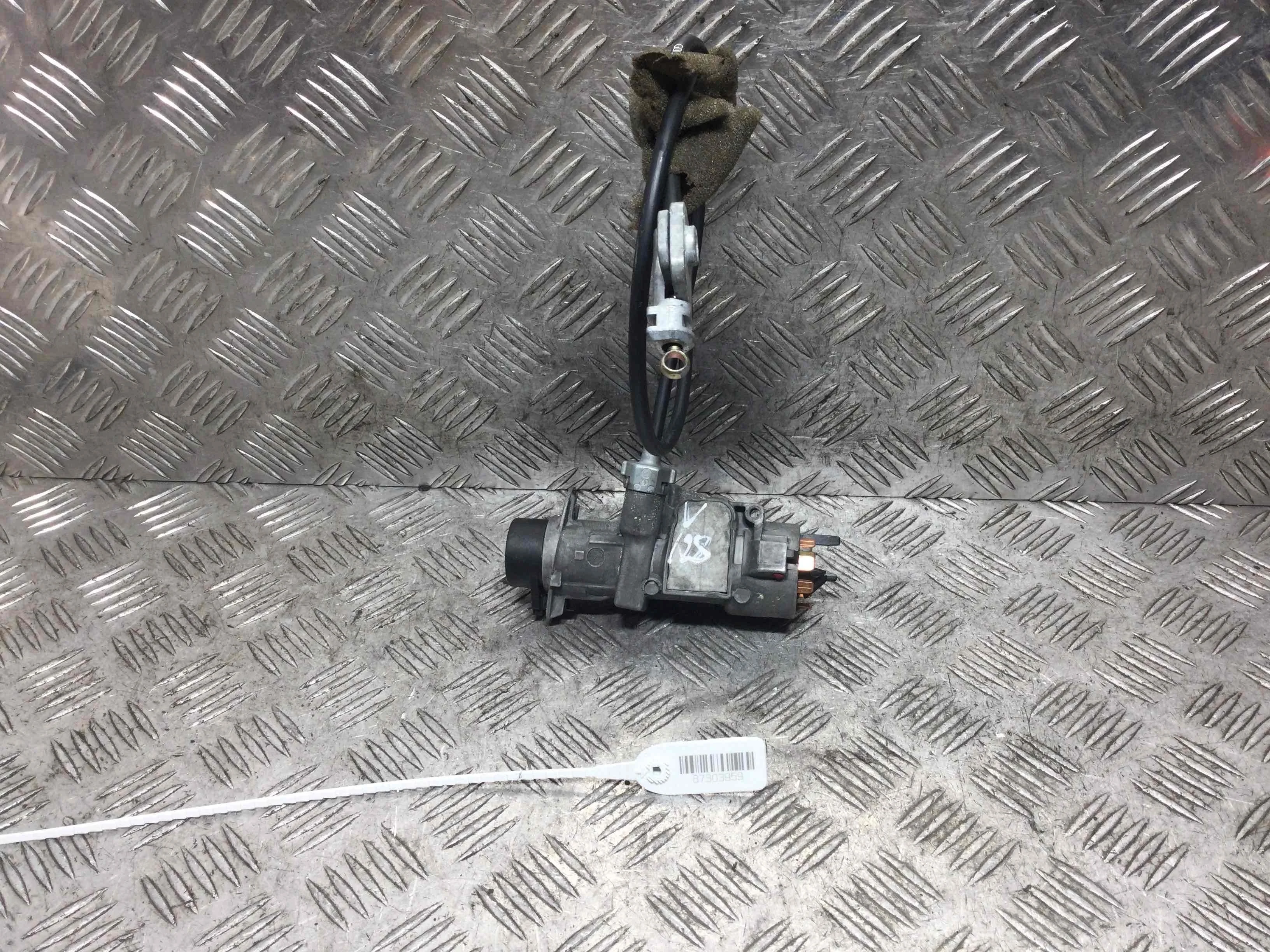 Замок зажигания Audi A6 C5/4B (1997-2004) дизель 2.5 TDI Автомат Универсал