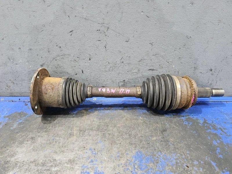 Привод Mitsubishi Pajero 4 V90