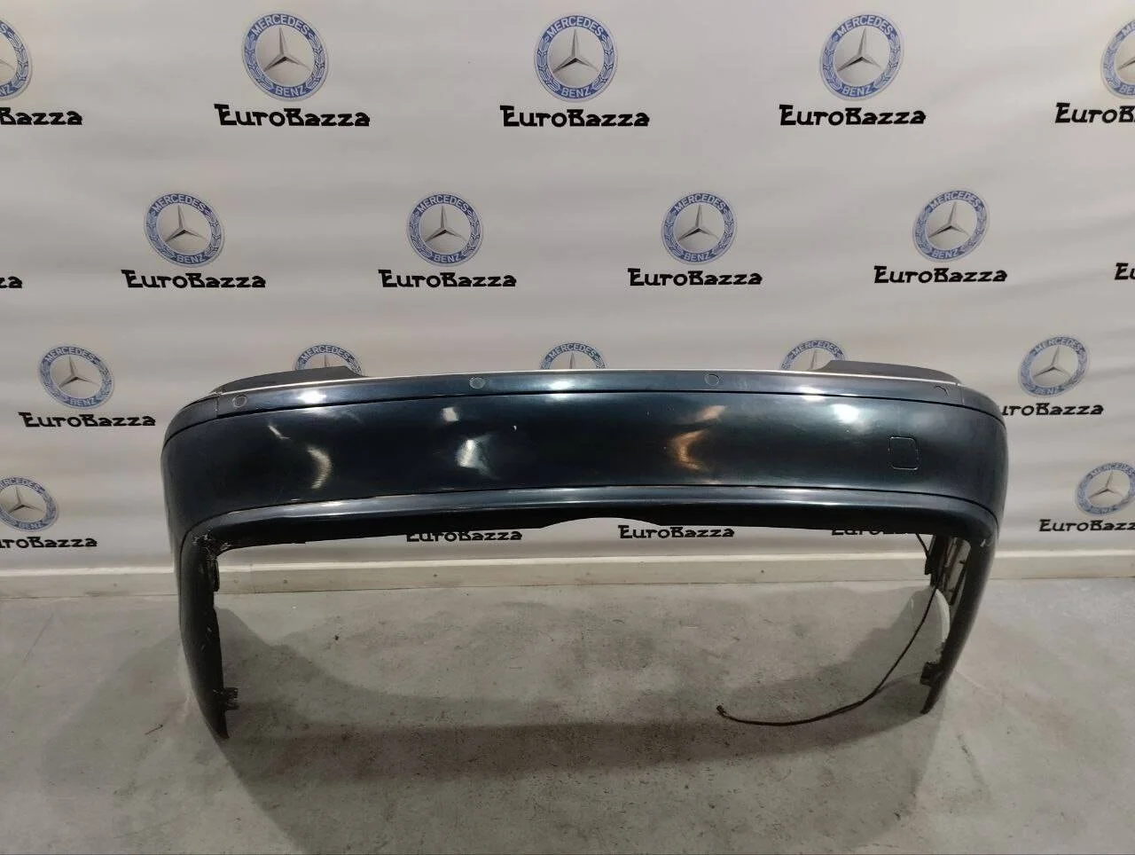 Бампер задний Mercedes W220