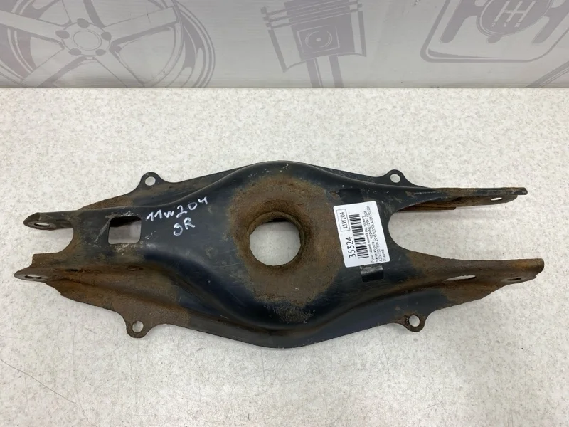 Рычаг задний нижний под пружину Mercedes-benz 2009 W204