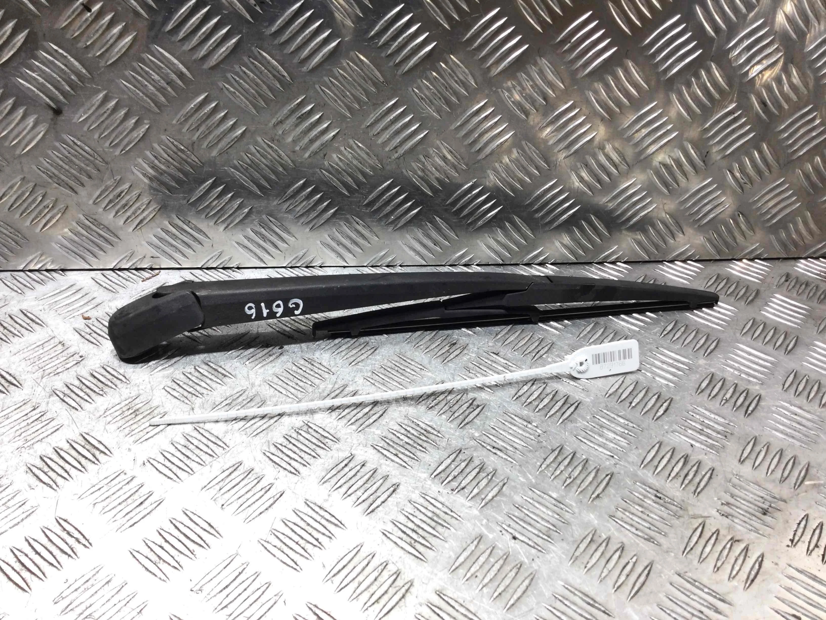 Щеткодержатель задний Mazda 6 6 I (GG,GY) 2002 - 2007 дизель 2.0 dCI Механика Универсал