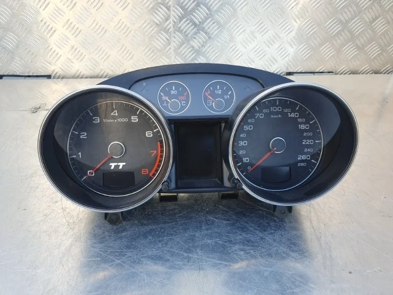Щиток приборов Audi TT 2006-2010