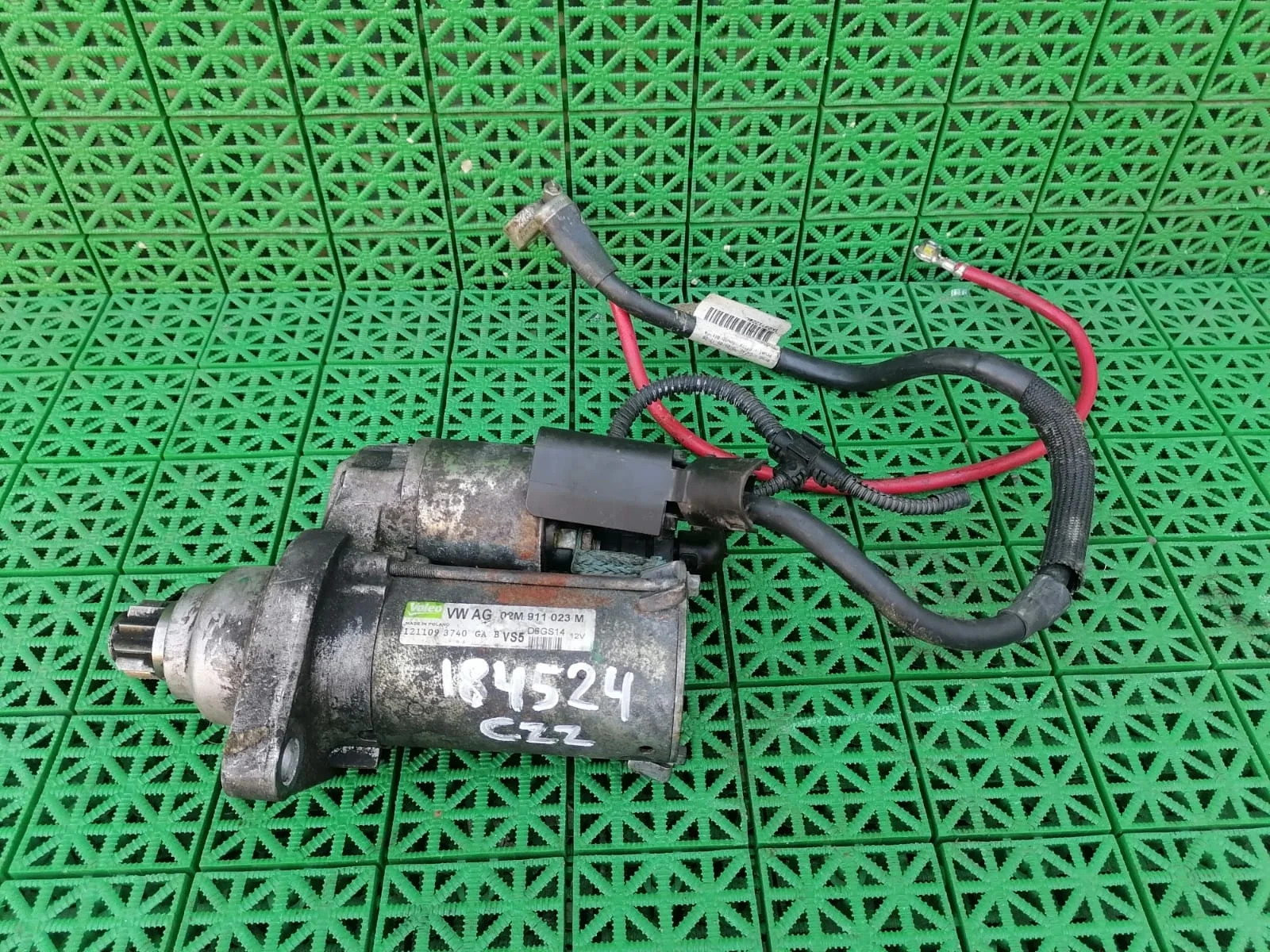 Стартер AUDI A3, SKODA OCTAVIA 1Z, VOLKSWAGEN GOLF 5, PASSAT B6 2,0 АКПП 2004- (10/2) BVY б/у A3(2004-2013);GOLF 5(2004-2009);PASSAT B6(2005-2010);OCTAVIA 1Z(2004-2012);TOURAN(2003-2010)